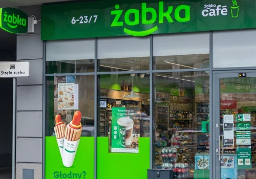 Kanadyjczycy przejmują Żabkę. Jest kolejny ruch