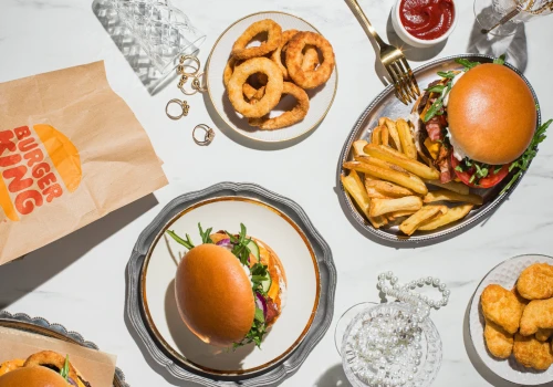 Nowość Burger King® to burgery premium dostępna w delivery. Do wyboru aż 8 The Royals