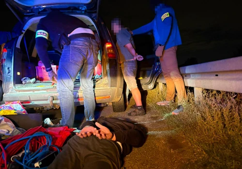 Policjanci z Grupy „Orzeł” rozbili litewską grupę złodziei samochodów
