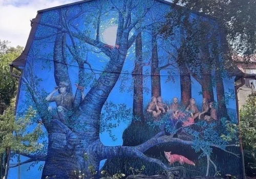 Nowy mural w Bielsku-Białej. Harcerska historia trafiła na miejską ścianę