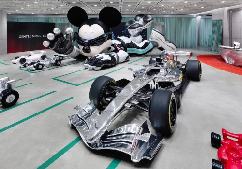 Collab F1 i Disney mógł zadziałać tylko w okularach Gentle Monster. Jest tak zwariowanie, jak to brzmi