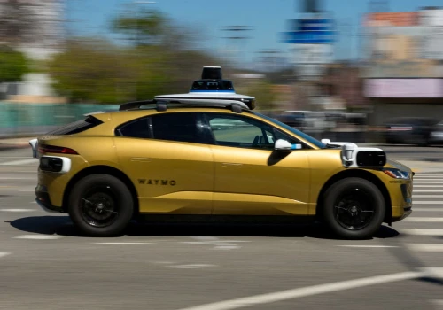 Zrobotyzowane taksówki Waymo wjeżdżają do UE. Najpierw w Niemczech