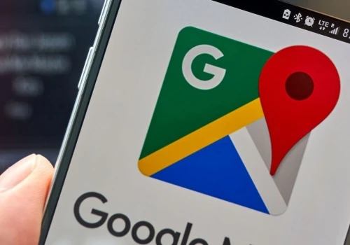 Google Maps ma ukrytą funkcję dla kierowców. Niewielu o niej wie i tracą
