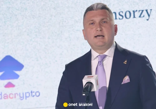 61 tys. zł. Jeszcze wyższy przelew na konto Radosława Piesiewicza