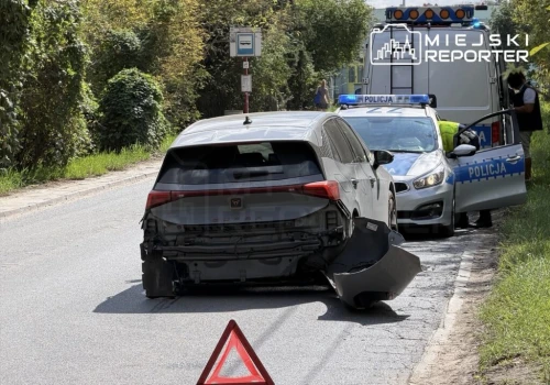 Poważne zderzenie w Wilanowie. Dziecko w szpitalu, ruch wahadłowy