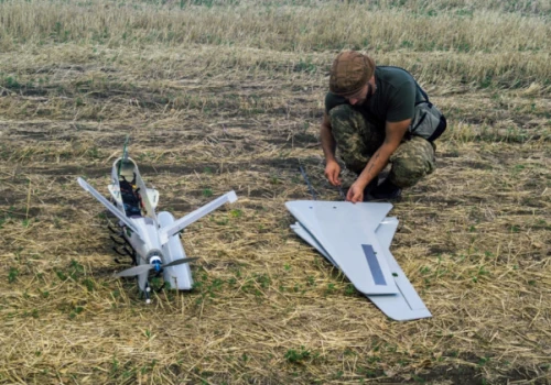 Trzy osoby zatrzymane ws. planowanego podpalenia fabryki dronów na Słowacji