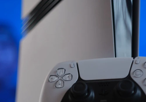 PlayStation żegna wakacje w kiepskim stylu. Nowe gry w PS+ rozczarowują