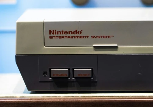 Włamali się do domu i ukradli 40 lat pasji. Znikło 850 gier na kultowe Nintendo