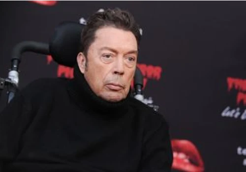 Nie żyje Tim Curry. Aktor miał 80 lat. W ostatnich latach poruszał się na wózku