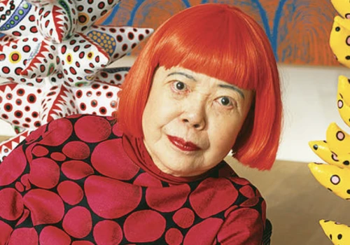„Malowała do ostatnich dni, nie odkładając pędzla”. Yayoi Kusama nie żyje, miała 97 lat.