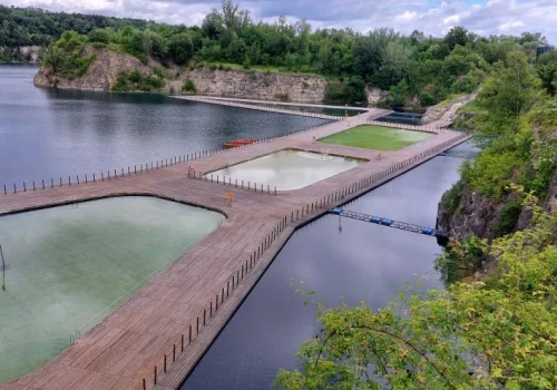 Są wyniki badań wody na Zakrzówku. Dobra wiadomość na koniec wakacji