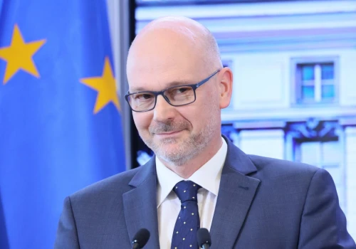 Polacy ocenili decyzję Tuska, chodzi o TK. Jest najnowszy sondaż
