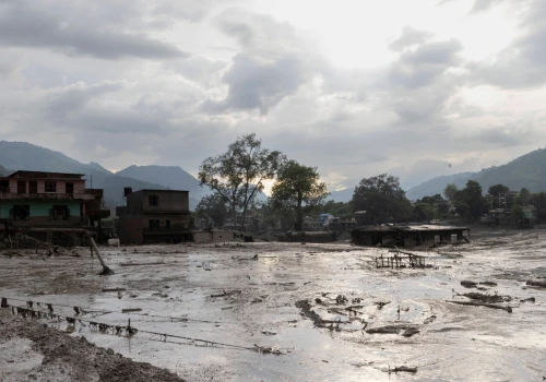 Niszczycielska powódź w Nepalu. Ponad 160 ofiar, setki zaginionych turystów