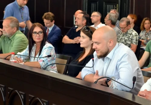 „Zdradzili swoich wyborców”. Komentarz po odejściu radnych Mysłowic z klubu PiS