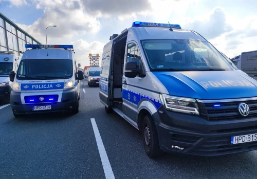 Zderzenie aut na ekspresówce. Trasa Lublin – Warszawa zablokowana
