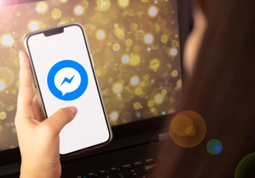 Jak wysłać wiadomość do wszystkich znajomych na Messengerze?