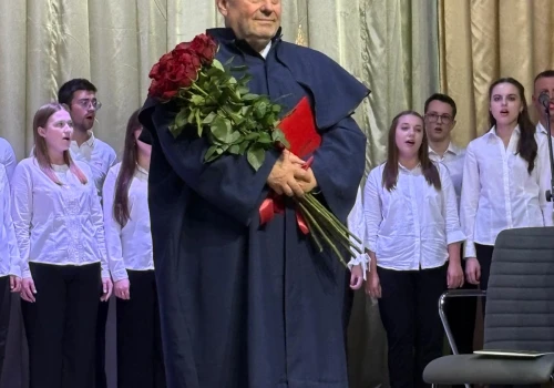 Rektor UW doktorem honoris causa