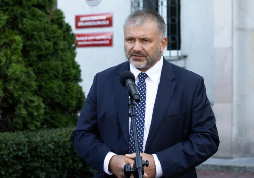 Żurek przekazał nowe wiadomości ws. Piesiewicza. 