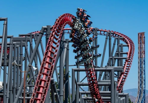 Kolejka górska Six Flags Magic Mountain 'X2' powiązana z kilkunastoma poważnymi urazami mózgu, dwoma zgonami