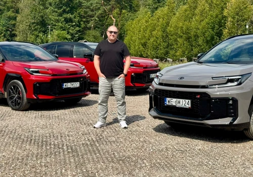Przejechałem ponad 150 km i spaliłem mniej niż litr benzyny. Jak to możliwe? Toyota RAV4 PHEV