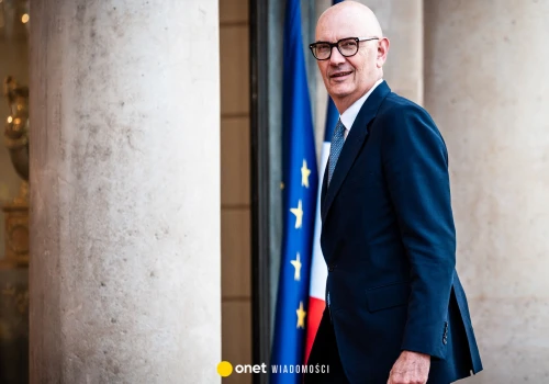 Francja zmienia plany budżetowe. Cel redukcji deficytu staje się coraz trudniejszy