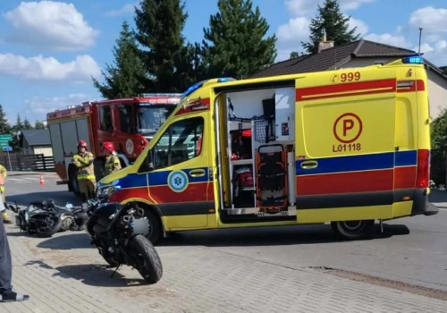 Nie ustąpił pierwszeństwa motocykliście. Kierowca jednośladu został ranny