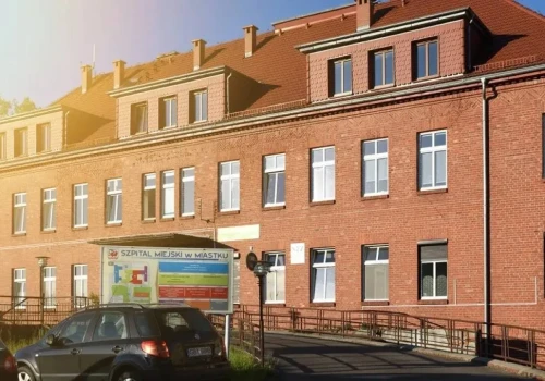 Szpital znika z mapy miasta? Setki mieszkańców w marszu ciszy. „Tu nie ma już nic”