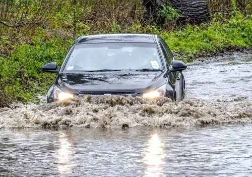Spadną kolosalne ilości wody. Do soboty będziemy pływać