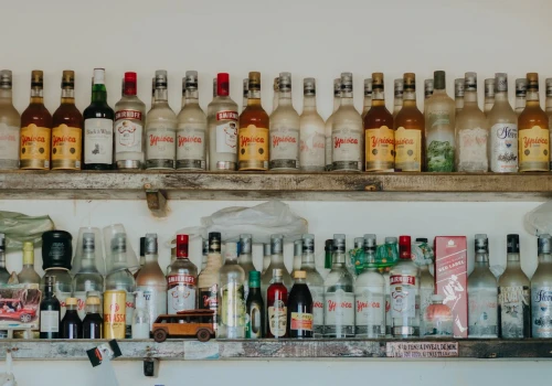 Drastyczne obrazy mogą zwiększać świadomość ryzyka nowotworów związanych z alkoholem