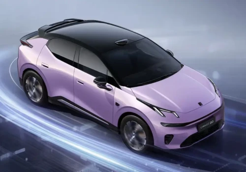 Lynk & Co 02 dostaje napęd 16 w 1. Od 10 do 80 procent w 12 minut