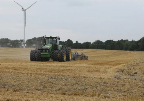 Do dzierżawy 120 hektarów z KOWR. Jedna trzecia to ziemia II klasy. Kto zapłaci 990 dt czynszu?