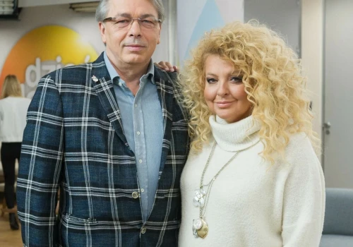 Czy Magda Gessler wraz ze swoim partnerem Waldemarem Kozerawskim będą mieszkać w Polsce. W kontekście ślubu jego syna