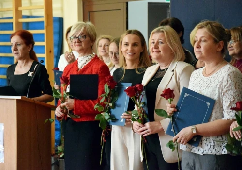 Zmiany w szkołach od 1 września 2026. Telefony, lekcje i obiady