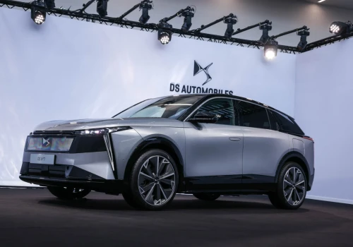 Kiedy nowy DS N°7 trafi do Polski? DS Automobiles podaje daty
