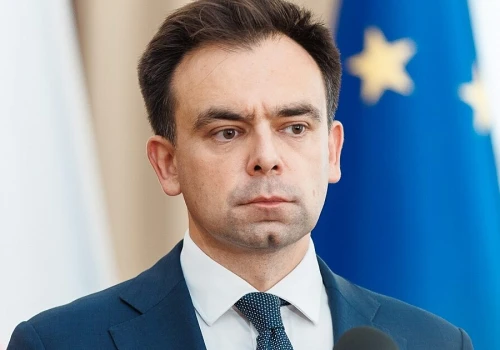 Domański: Deficyt państwa w 2027 r. planowany jest na poziomie 282,6 mld zł