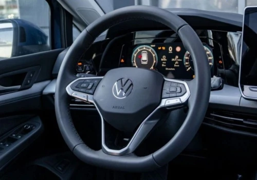 Nowe kombi Volkswagena za 120 400 zł zamiast Octavii. Oferuje 4 cylindry, DSG i dobrą wersję
