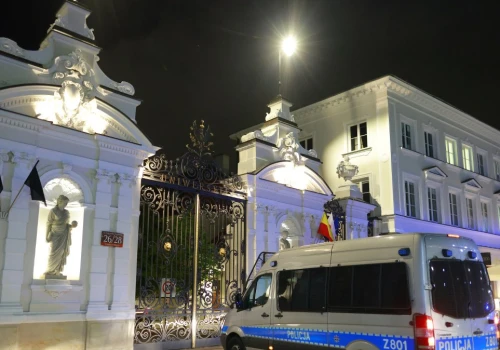 Zbrodnia na Uniwersytecie Warszawskim. Sąd umorzył postępowanie