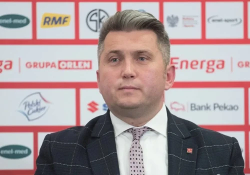 Piesiewicz po dwóch dniach przesłuchań. Prokuratura chce aresztu dla szefa PKOl-u