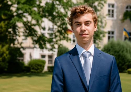 Mateusz Dobrowolski laureatem Young Courage Award 2026. 17-latek z Legnicy doceniony za odwagę i działalność społeczną