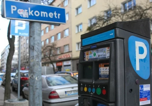 17 tys. zł za parkowanie pod blokiem. Student twierdzi, że nie wiedział