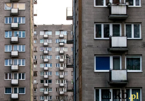 Jedna piłka na całe podwórko i zabawa do wieczora. Tak wyglądało dzieciństwo w PRL-u