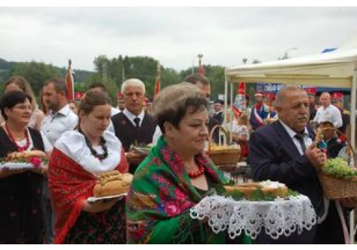 Nasz patronat. W niedzielę gminne święto plonów w Cieklinie. Gwiazdą wieczoru zespół 