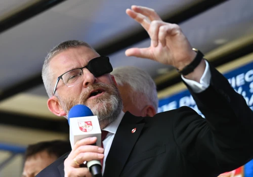 Żurek powołał zespół do ścigania nienawistników. Braun mówi o „kohorcie prokuratorskich siepaczy”