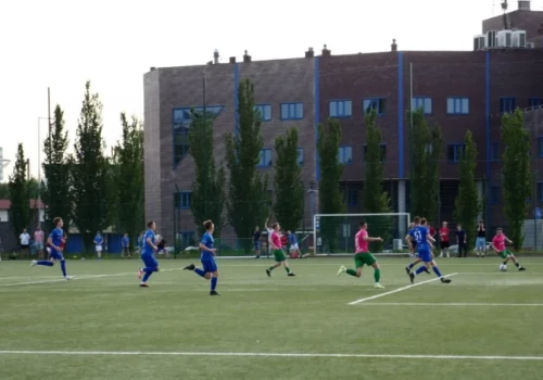 Takiego meczu jeszcze na Rapidzie nie było. Dziś Sparta Katowice gra z Zagłębiem Sosnowiec