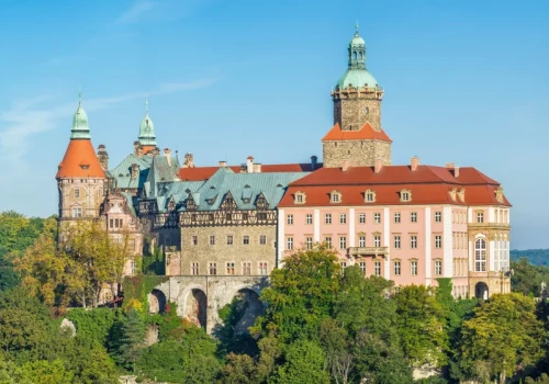 Tajemnica 25 trumien. Odnaleziono szczątki dawnych właścicieli zamku Książ