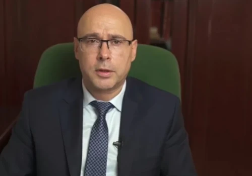 Trzy koła miały poluzowane śruby. Nowe szczegóły zdarzenia z autem prezydenta Mysłowic