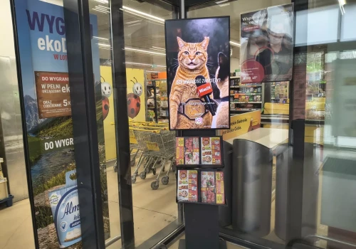 Klienci supermarketów najbardziej elastyczni. Prawie połowa korzysta z obu wersji gazetek