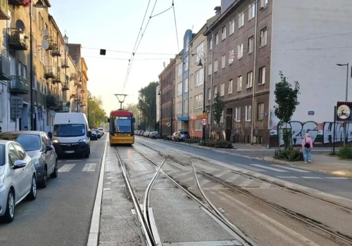 Tramwaje na skróconych trasach. Rozpoczyna się remont przy Kawęczyńskiej