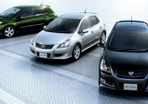 Tak wyglądał przodek GR Corolli. To Auris z V6 pod maską
