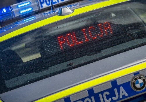 15-latek po alkoholu rozbił motorower. Nie miał kasku ani uprawnień